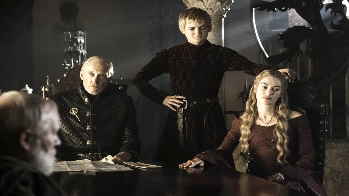 Game Of Thrones: Unraveling this Mad King’s Downfall